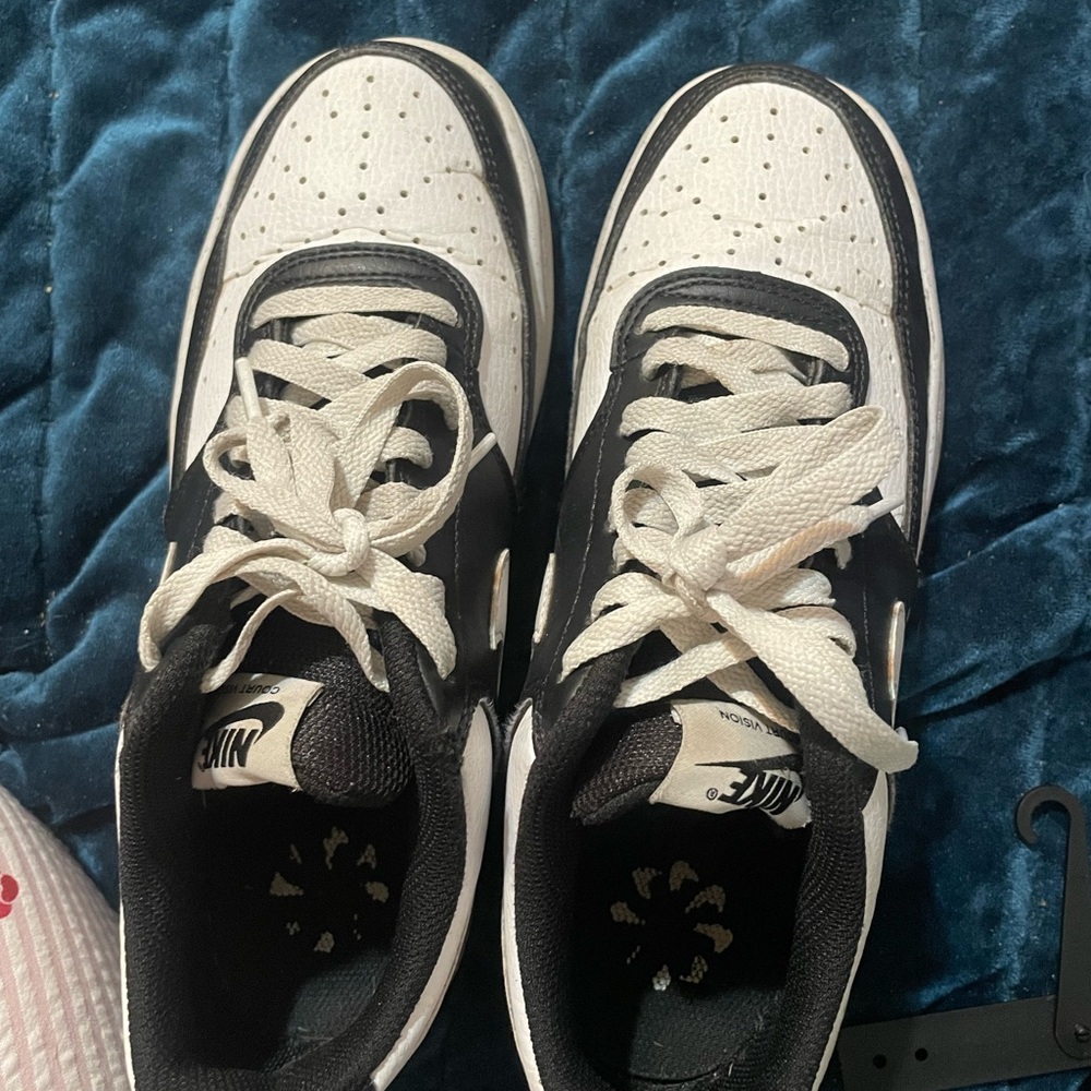 Nike Kids Black and White Sneakers
